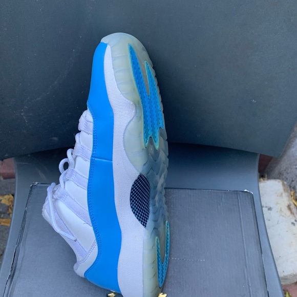 Jordan 11 unc - Picture 3 of 6
